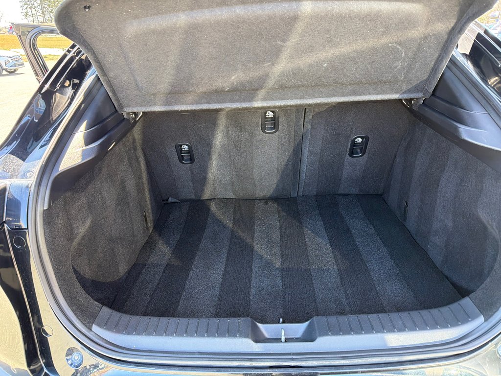 2021 Mazda CX-30 GT in Bathurst, New Brunswick - 12 - w1024h768px