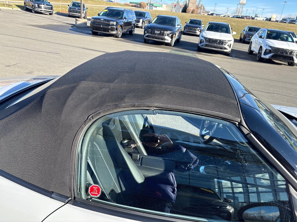 Mazda MX-5 GT 2024 à Bathurst, Nouveau-Brunswick - 11 - w1024h768px