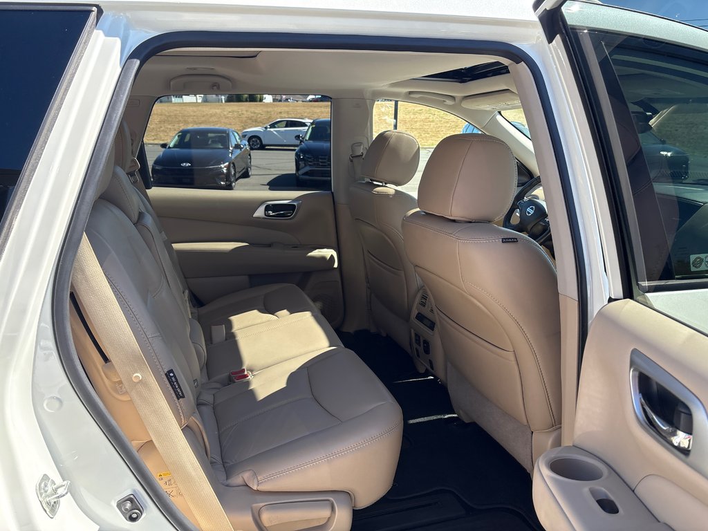 2018 Nissan Pathfinder in Bathurst, New Brunswick - 14 - w1024h768px