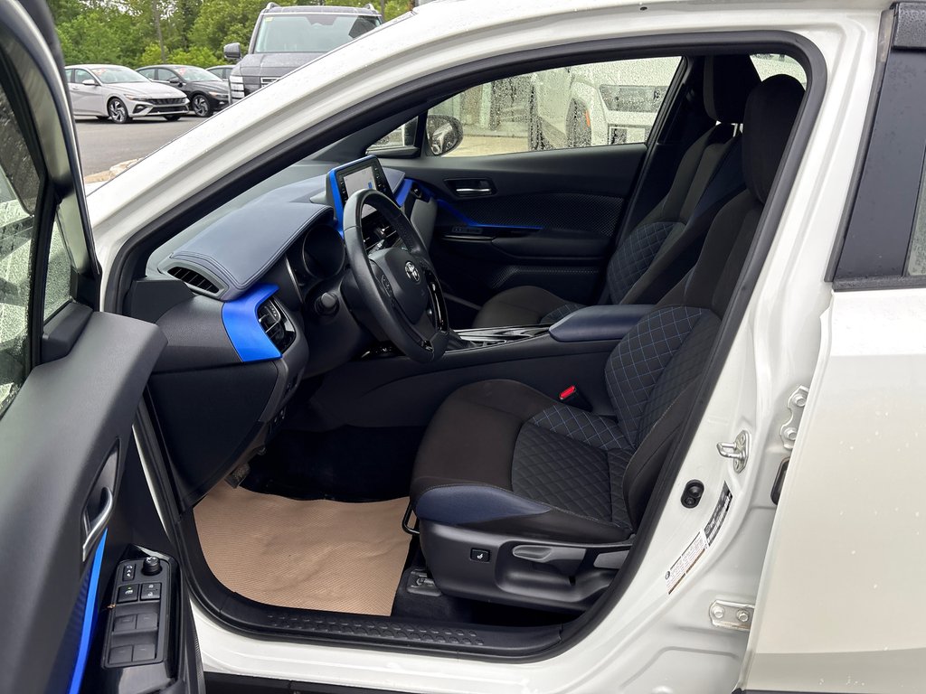 Toyota C-HR  2020 à Bathurst, Nouveau-Brunswick - 10 - w1024h768px
