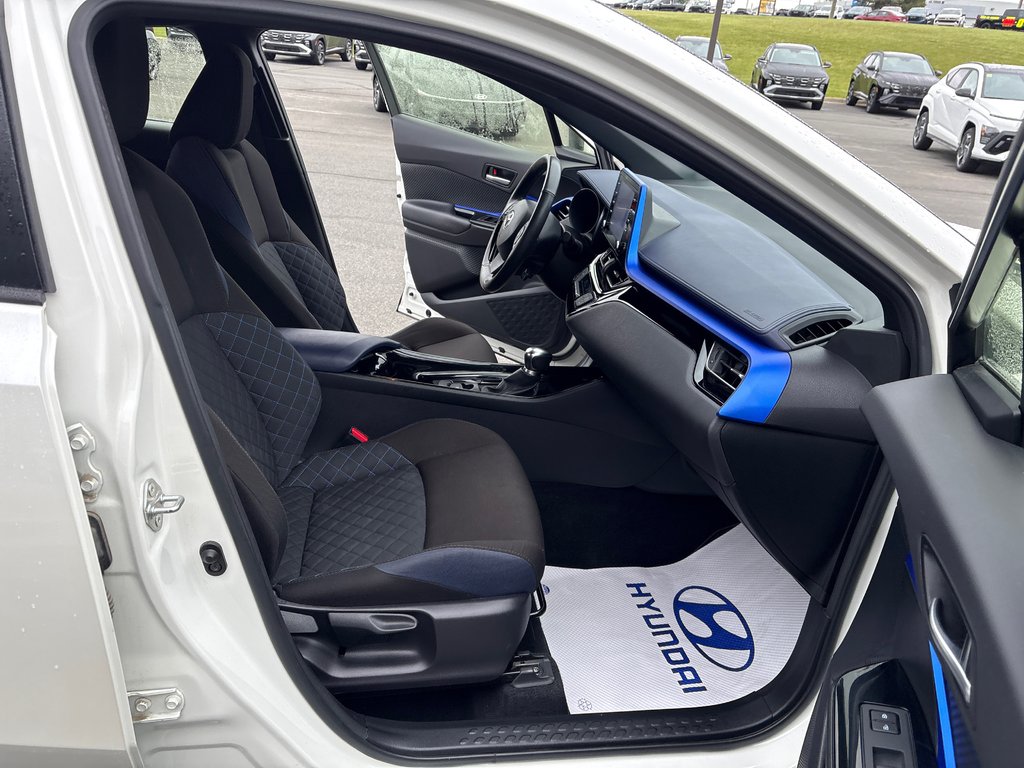 Toyota C-HR  2020 à Bathurst, Nouveau-Brunswick - 12 - w1024h768px