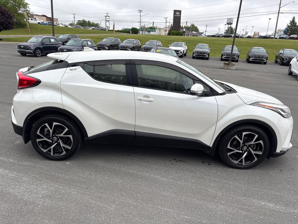 Toyota C-HR  2020 à Bathurst, Nouveau-Brunswick - 4 - w1024h768px