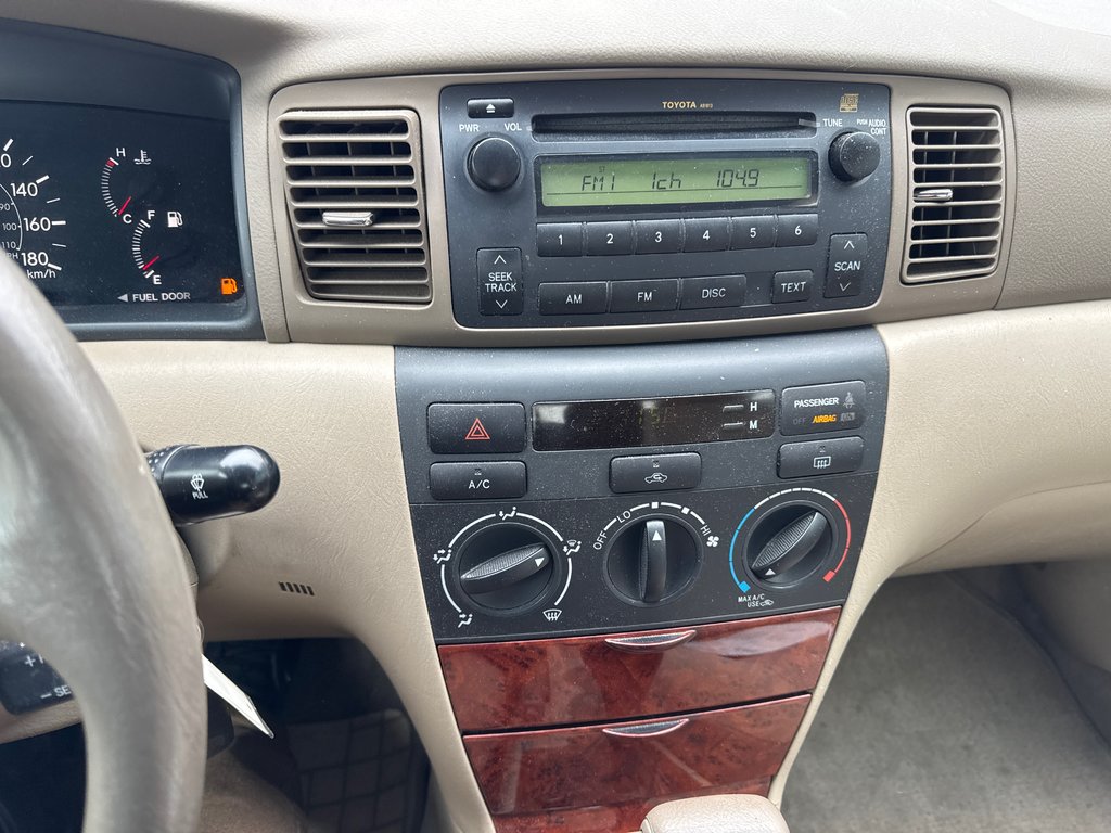 2006 Toyota Corolla in Bathurst, New Brunswick - 14 - w1024h768px