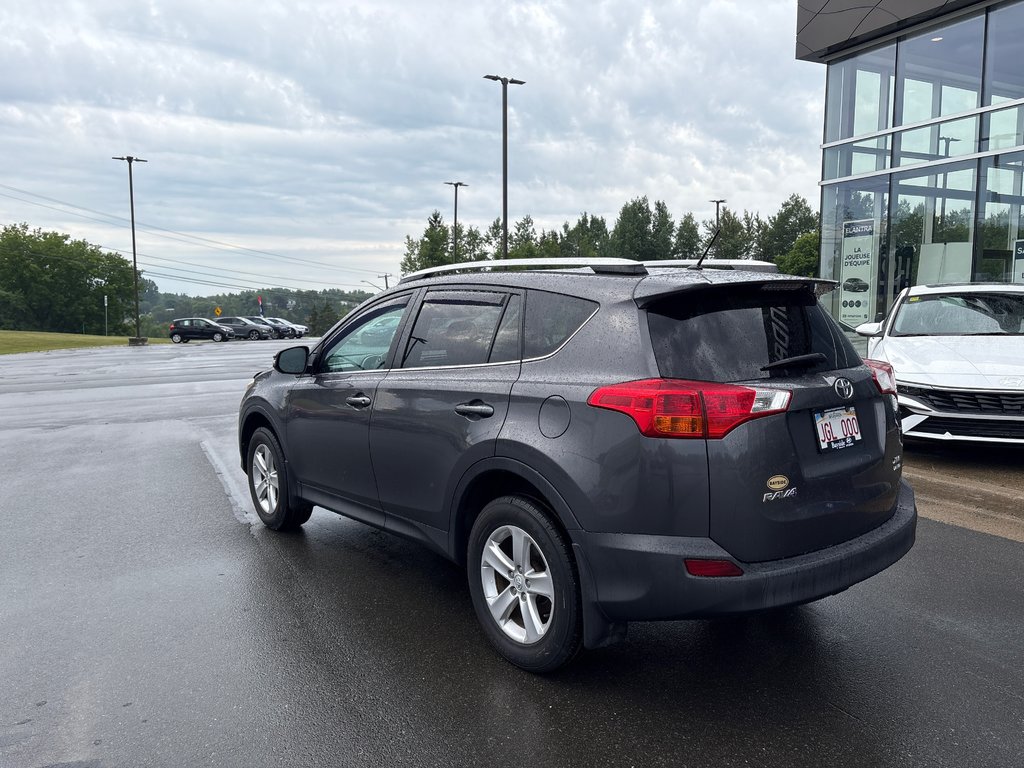 Toyota RAV4 XLE 2013 à Bathurst, Nouveau-Brunswick - 8 - w1024h768px