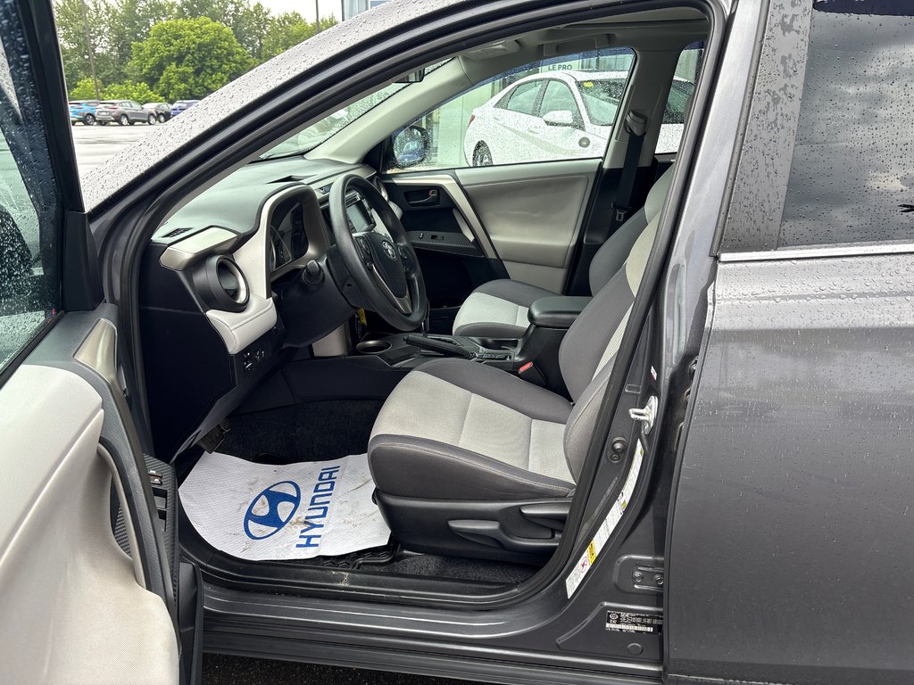 Toyota RAV4 XLE 2013 à Bathurst, Nouveau-Brunswick - 11 - w1024h768px