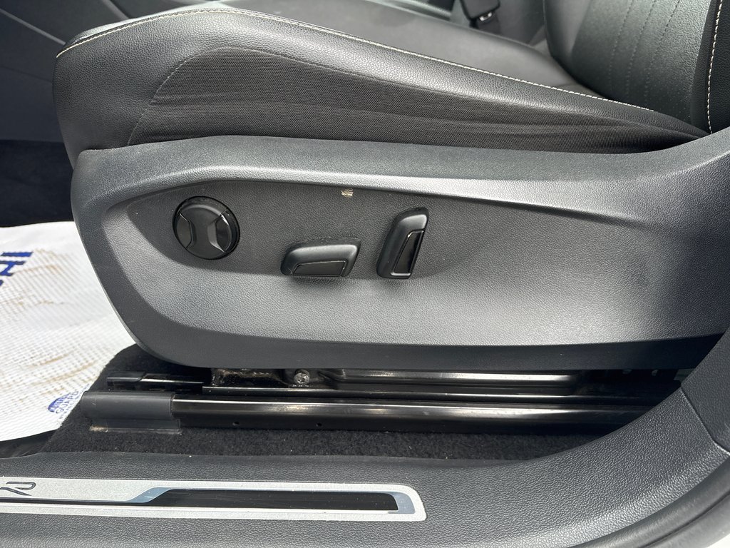 2022 Volkswagen Tiguan Comfortline R-Line Black Edition in Bathurst, New Brunswick - 16 - w1024h768px