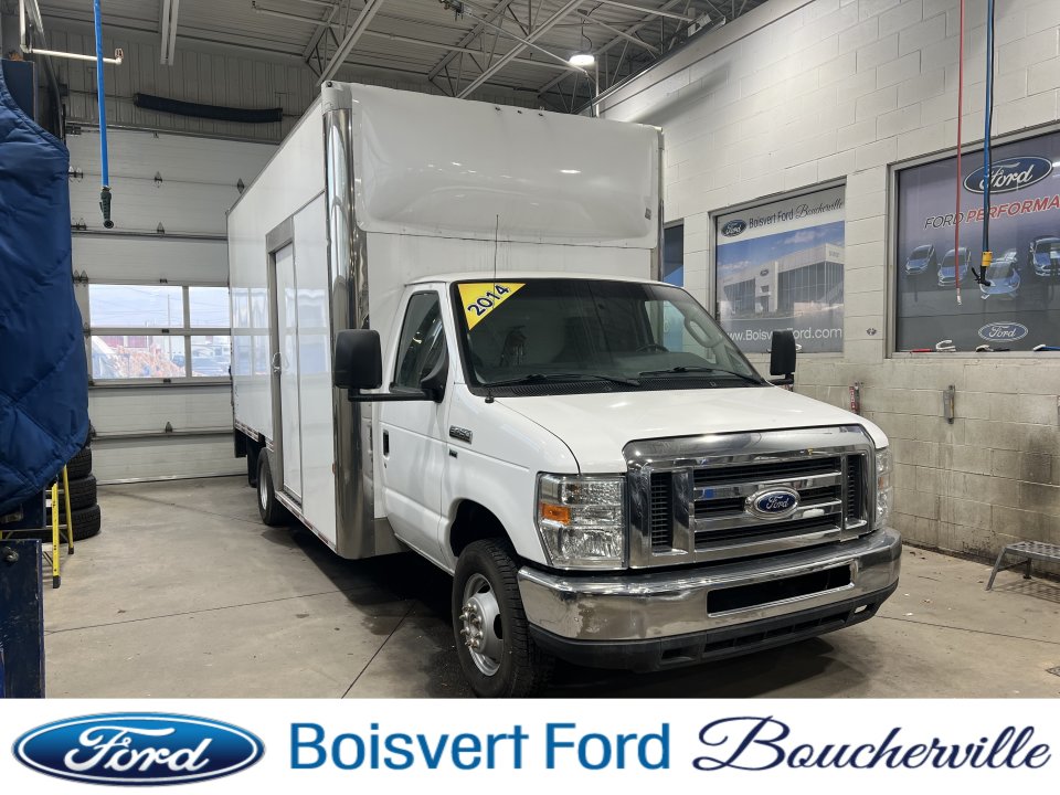 2014 Ford E-450 Super renforcé 176 po DRW in Boucherville, Quebec - 1 - w1024h768px