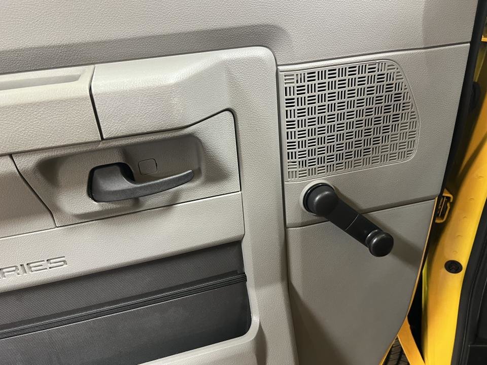 2018 Ford E-450 176 po RARJ in Boucherville, Quebec - 9 - w1024h768px