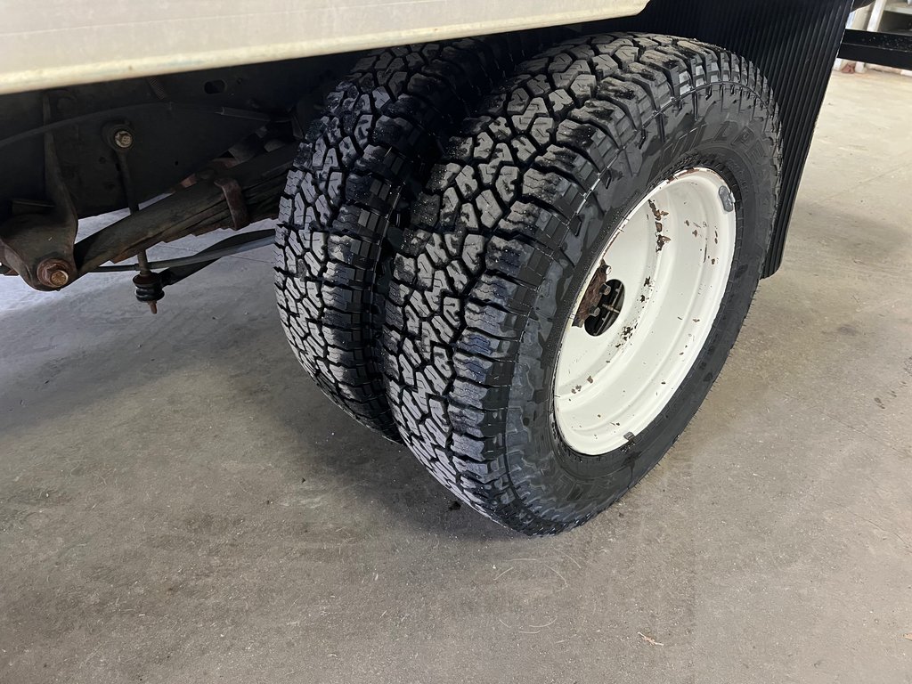 2019 Ford E-Series Cutaway E450 16 pieds in Boucherville, Quebec - 6 - w1024h768px