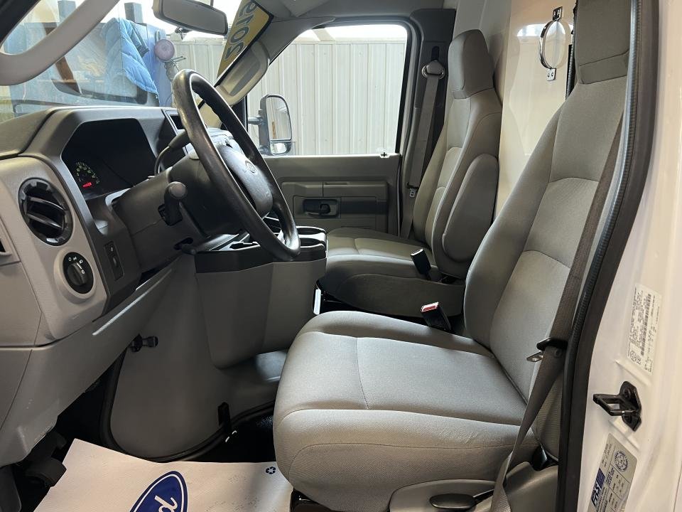 2019 Ford E-series E-450 176 po RARJ in Boucherville, Quebec - 13 - w1024h768px