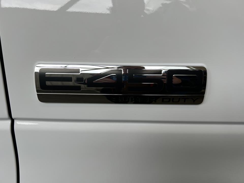 2019 Ford E-series E-450 176 po RARJ in Boucherville, Quebec - 6 - w1024h768px