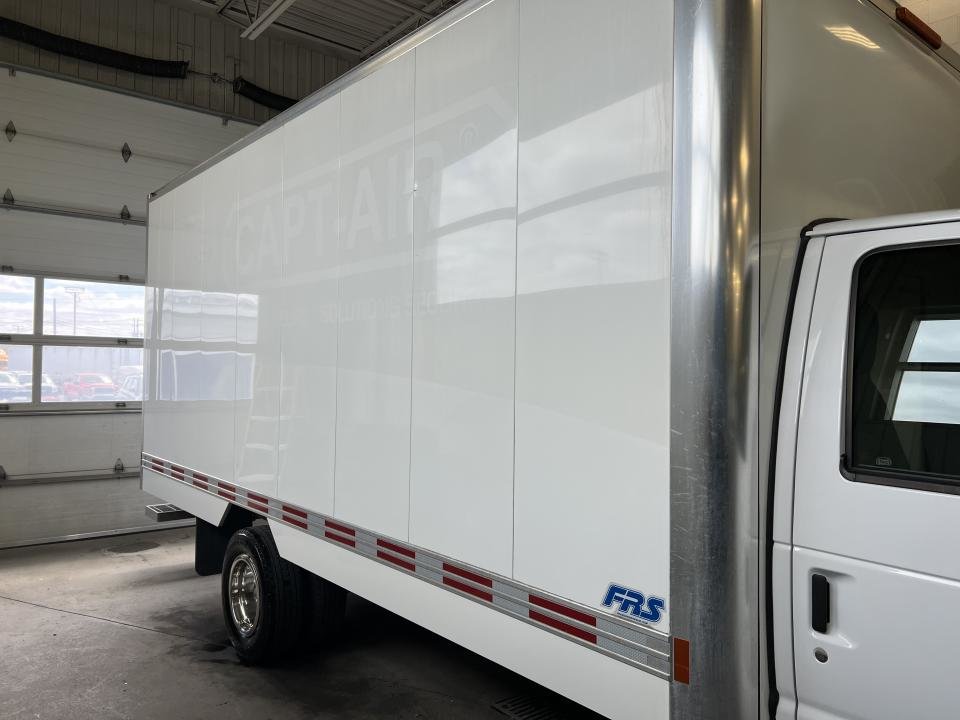 2019 Ford E-series E-450 176 po RARJ in Boucherville, Quebec - 7 - w1024h768px