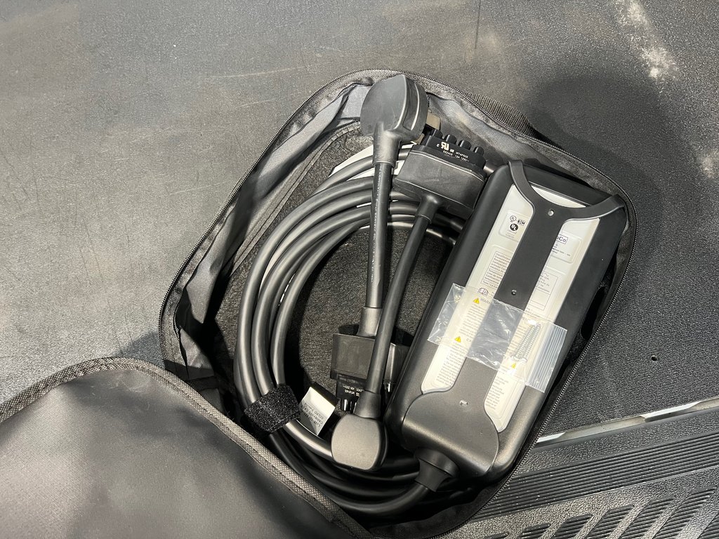 2022 Ford E-Transit Cargo Van 350 E-Transit in Boucherville, Quebec - 15 - w1024h768px