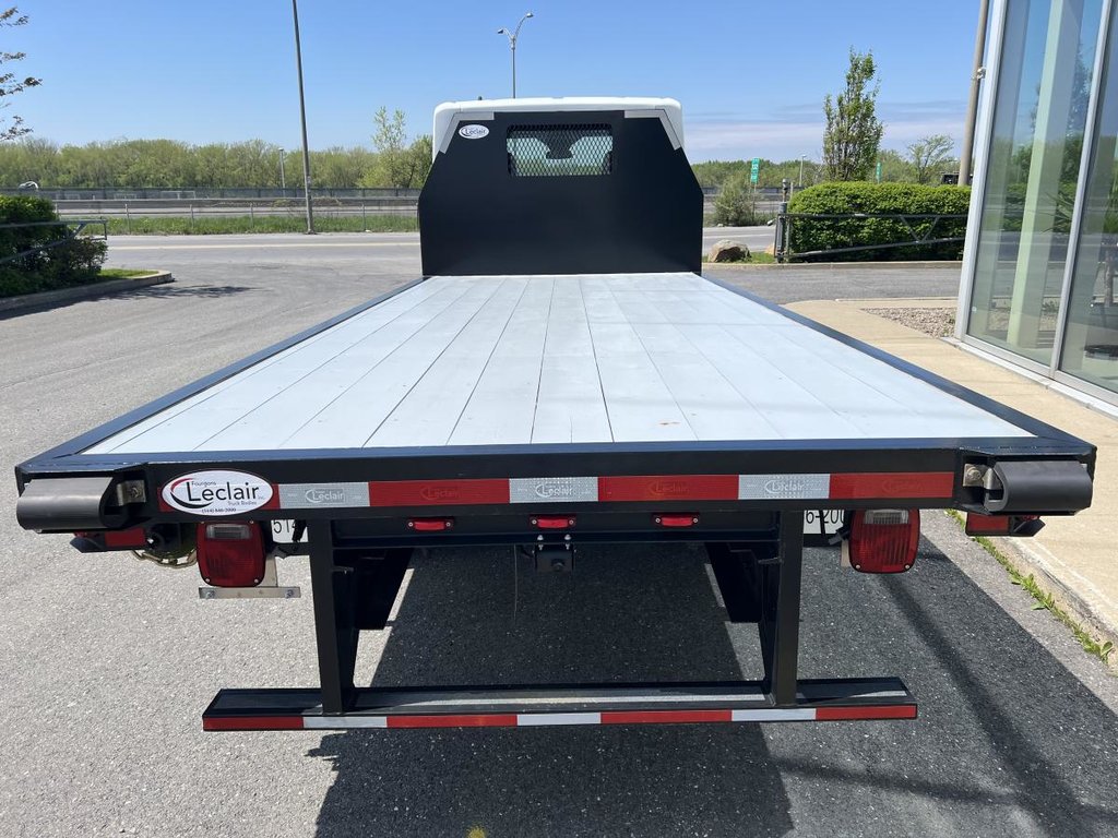 2023 Ford E-Transit T-350 PA 178 po PNBV de 9 500 lb RARS in Boucherville, Quebec - 7 - w1024h768px