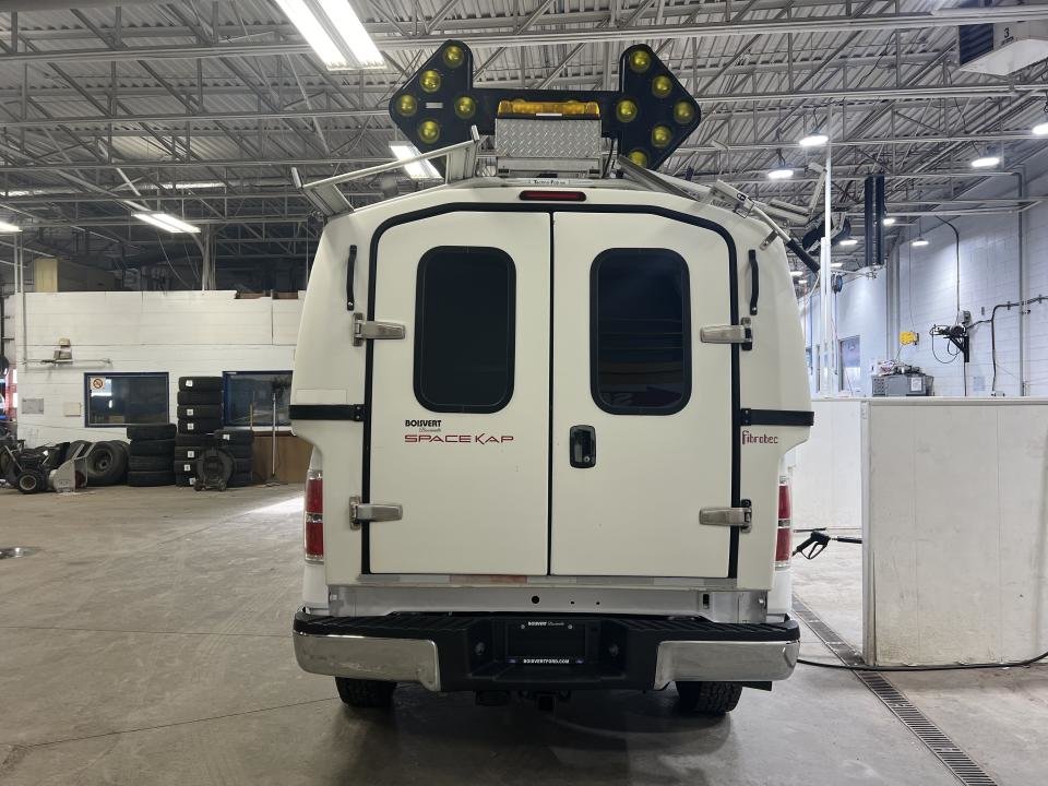 2012 Ford F-150 Cabine Super 4RM 163 po XL in Boucherville, Quebec - 9 - w1024h768px