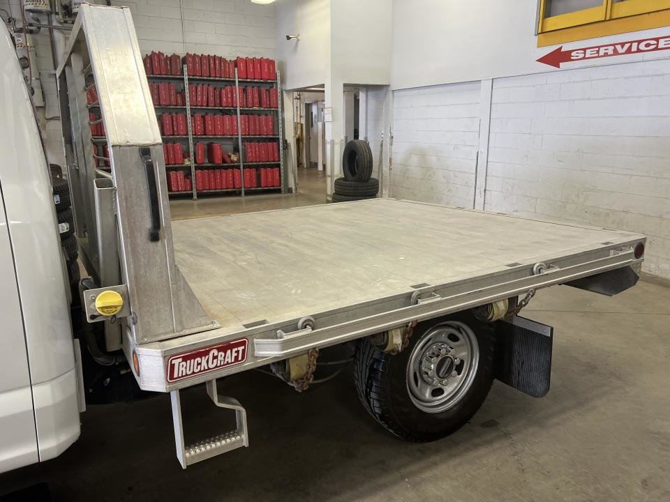 Ford F-350 XL cabine double 2RM 168 po DCE de 60 po 2021 à Boucherville, Québec - 7 - w1024h768px