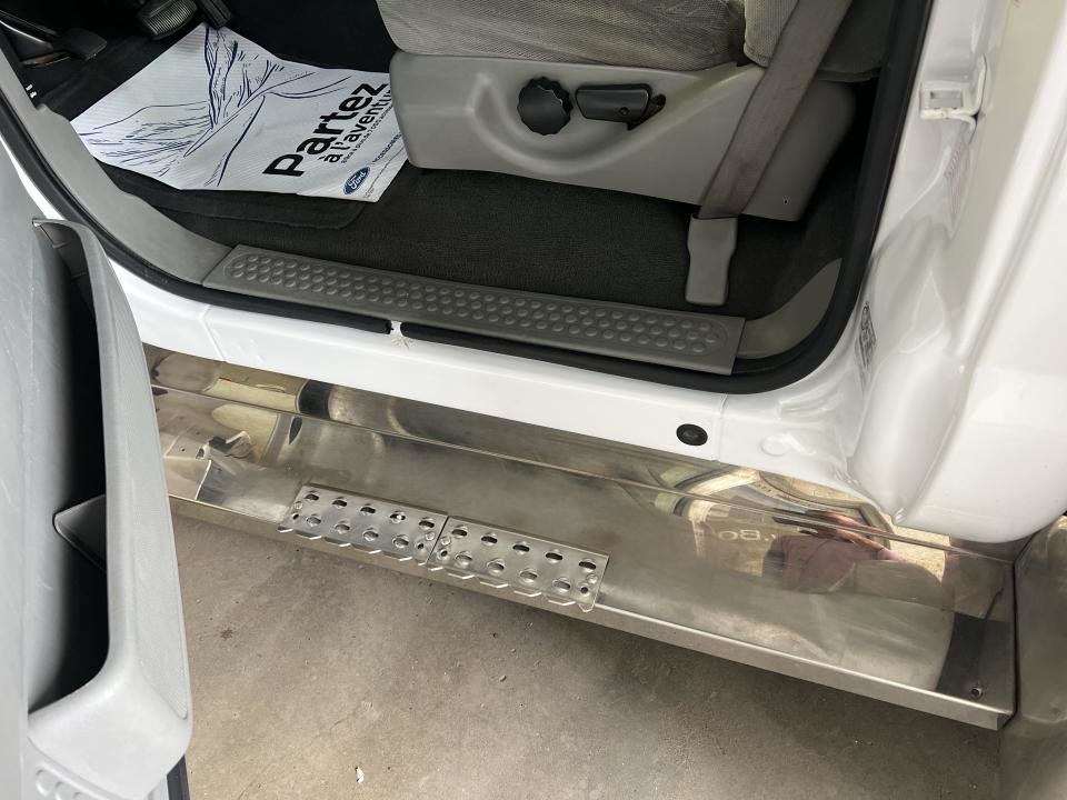 2004 Ford F-550 Cabine classique, empattement de 189 po - XL in Boucherville, Quebec - 26 - w1024h768px