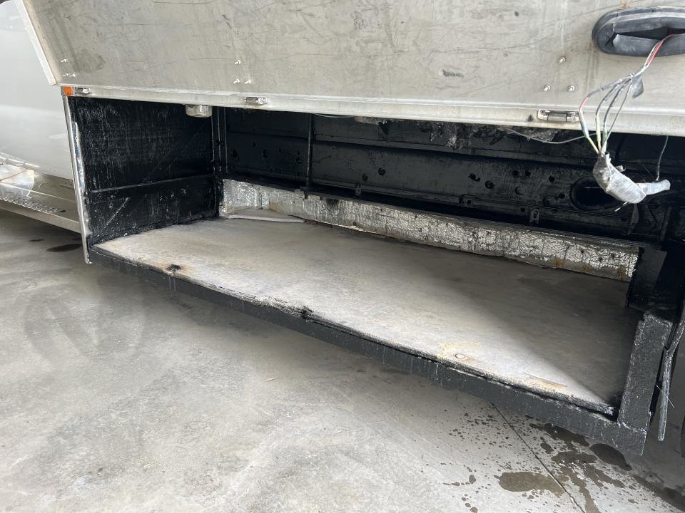 2004 Ford F-550 Cabine classique, empattement de 189 po - XL in Boucherville, Quebec - 20 - w1024h768px