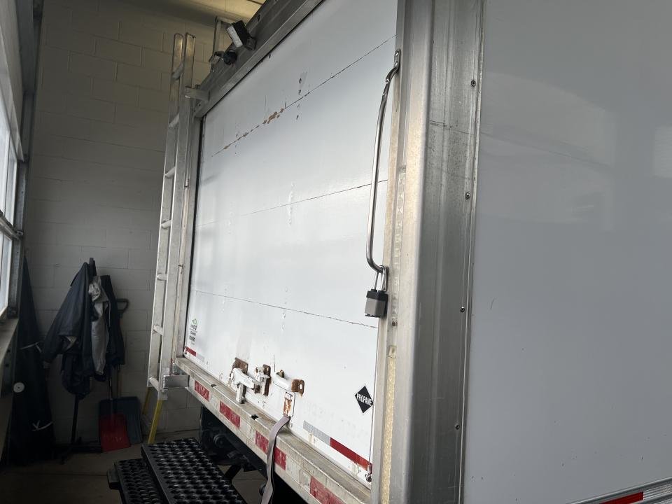 2012 Ford F-550 Cab Crew 2RM empat 176po cab à essieu 60po XL in Boucherville, Quebec - 9 - w1024h768px