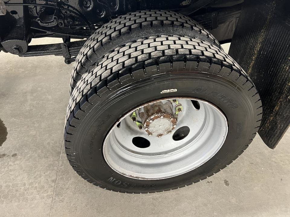 2015 Ford F-550 Cab ord 2RM empat 165po cab à essieu 84p in Boucherville, Quebec - 7 - w1024h768px