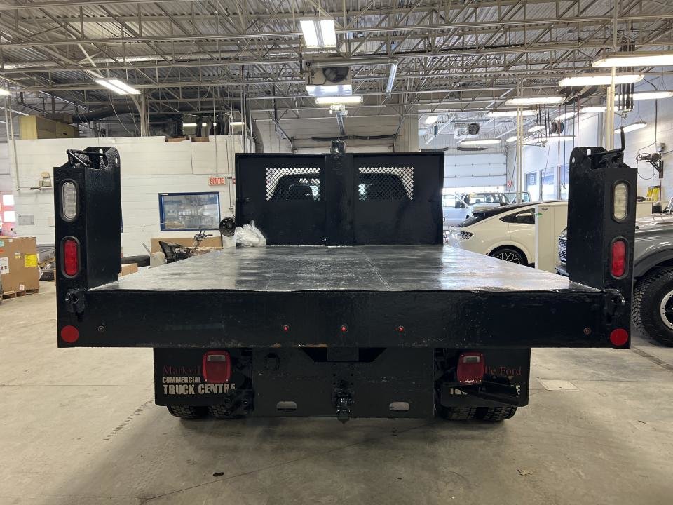 2015 Ford F-550 Cab ord 2RM empat 165po cab à essieu 84p in Boucherville, Quebec - 8 - w1024h768px