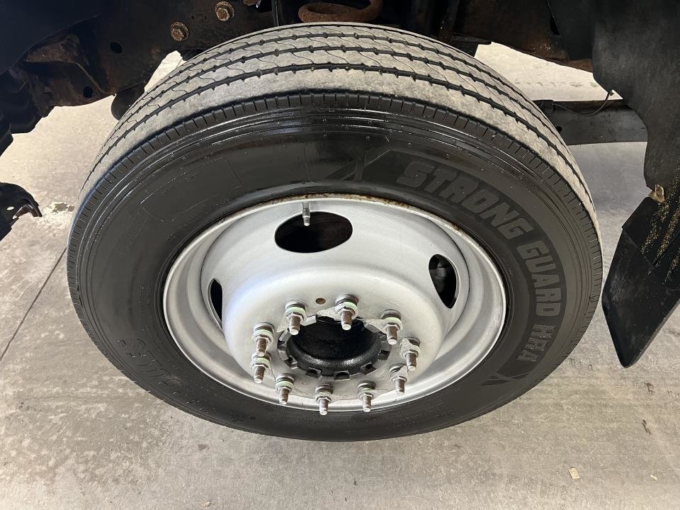2015 Ford F-550 Cab ord 2RM empat 165po cab à essieu 84p in Boucherville, Quebec - 4 - w1024h768px
