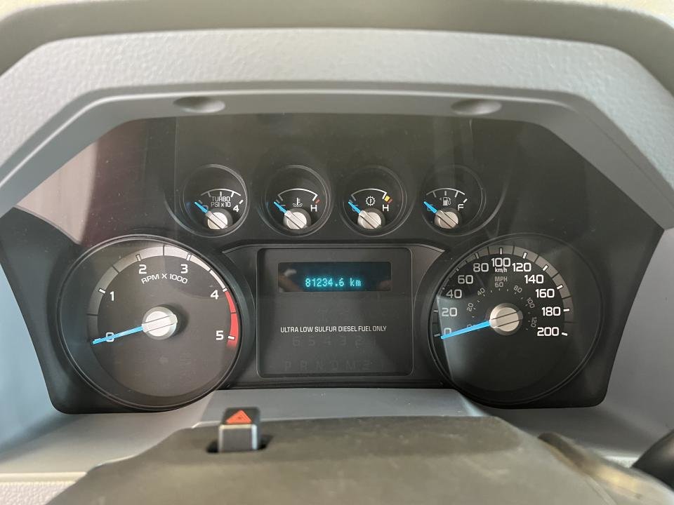 2015 Ford F-550 Cab ord 2RM empat 165po cab à essieu 84p in Boucherville, Quebec - 19 - w1024h768px