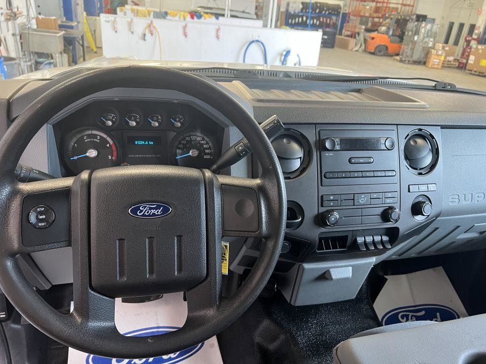 2015 Ford F-550 Cab ord 2RM empat 165po cab à essieu 84p in Boucherville, Quebec - 18 - w1024h768px