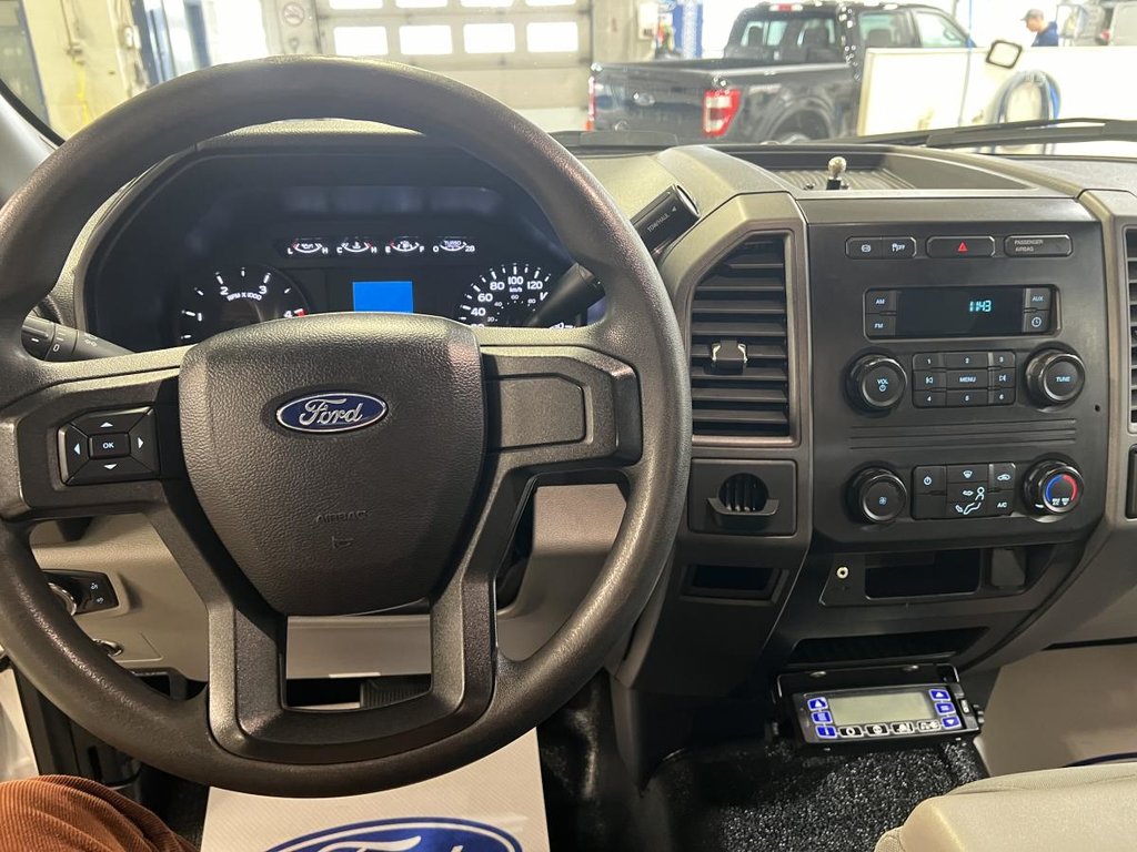 2017 Ford F-550 XL cabine simple 2RM 205 po DCE de 120 po in Boucherville, Quebec - 13 - w1024h768px