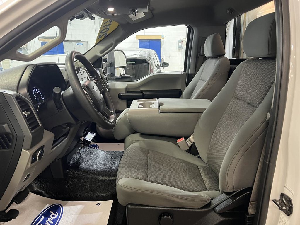 2017 Ford F-550 XL cabine simple 2RM 205 po DCE de 120 po in Boucherville, Quebec - 11 - w1024h768px