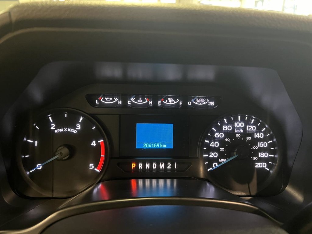 2017 Ford F-550 XL cabine simple 2RM 205 po DCE de 120 po in Boucherville, Quebec - 12 - w1024h768px
