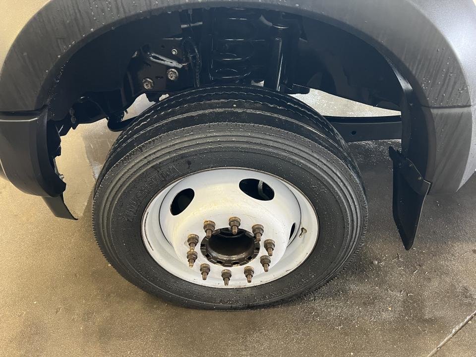 2019 Ford F-550 XL cabine simple 2RM 169 po DCE de 84 po in Boucherville, Quebec - 12 - w1024h768px