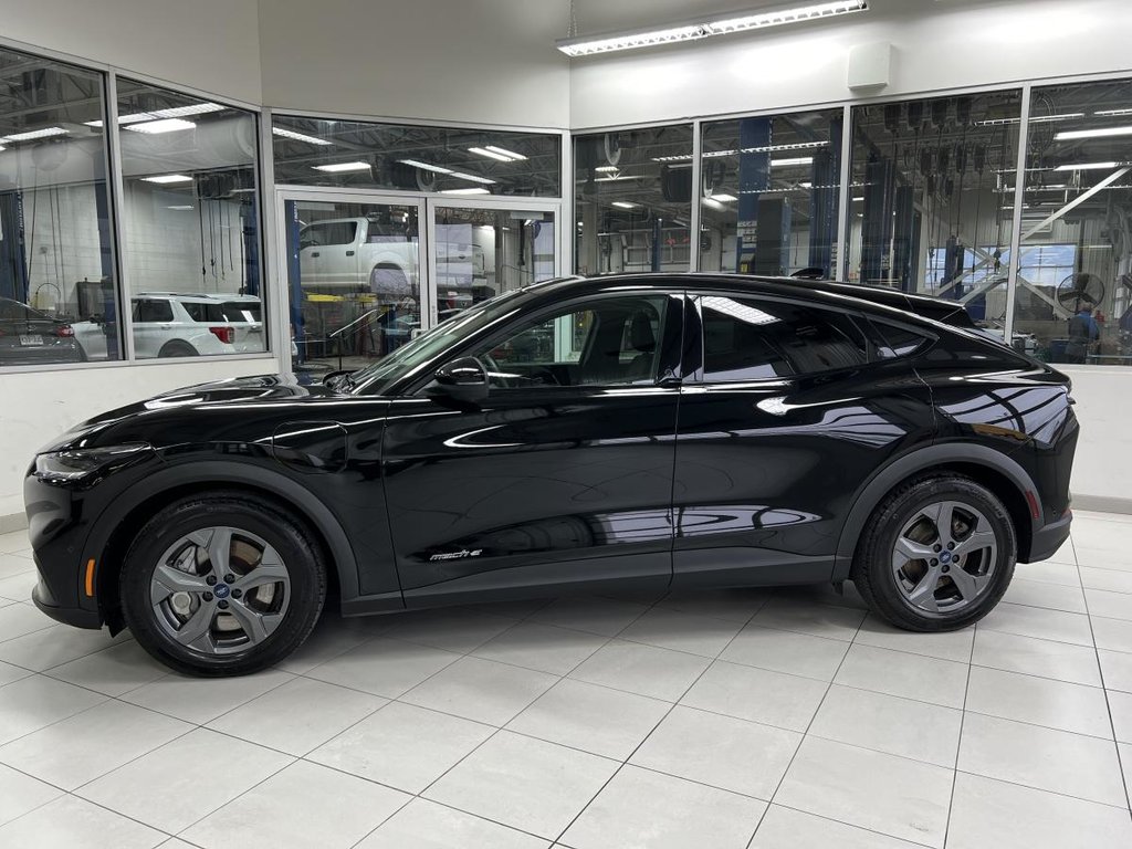 2022 Ford Mustang Mach-E Select PA in Boucherville, Quebec - 2 - w1024h768px