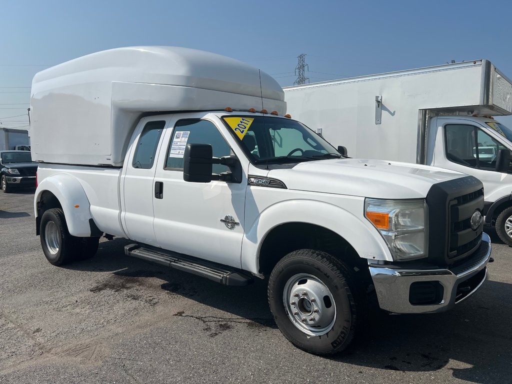 Ford Super Duty F-350 DRW 350 6x6 spacecab 2011 à Boucherville, Québec - 1 - w1024h768px