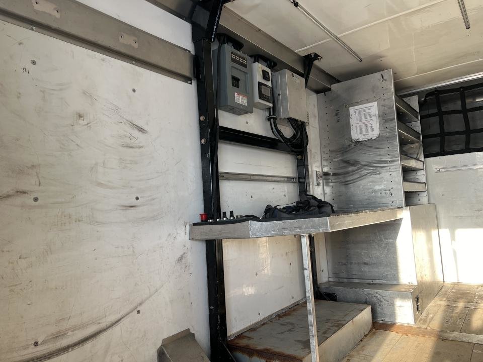 2012 Ford Super Duty F-450 DRW Cabine Super 2RM empat 162po cab à essieu 60po XL in Boucherville, Quebec - 12 - w1024h768px