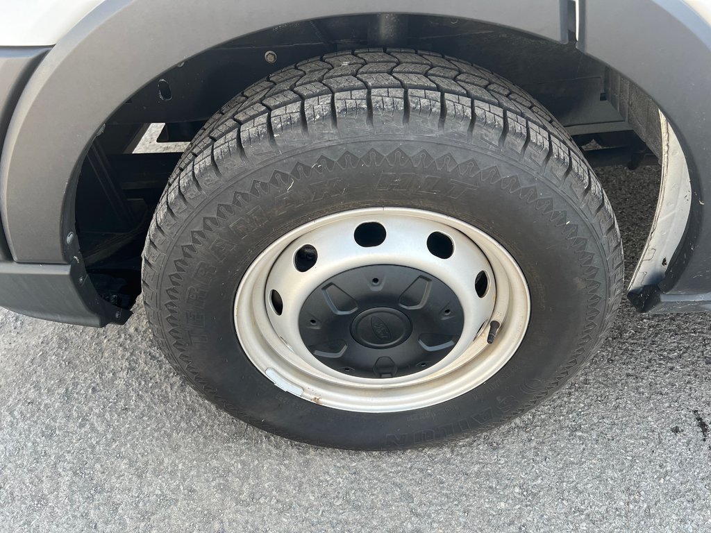 Ford Transit Cargo Van Transit R3X 250 Refer Zanotti 2021 à Boucherville, Québec - 5 - w1024h768px