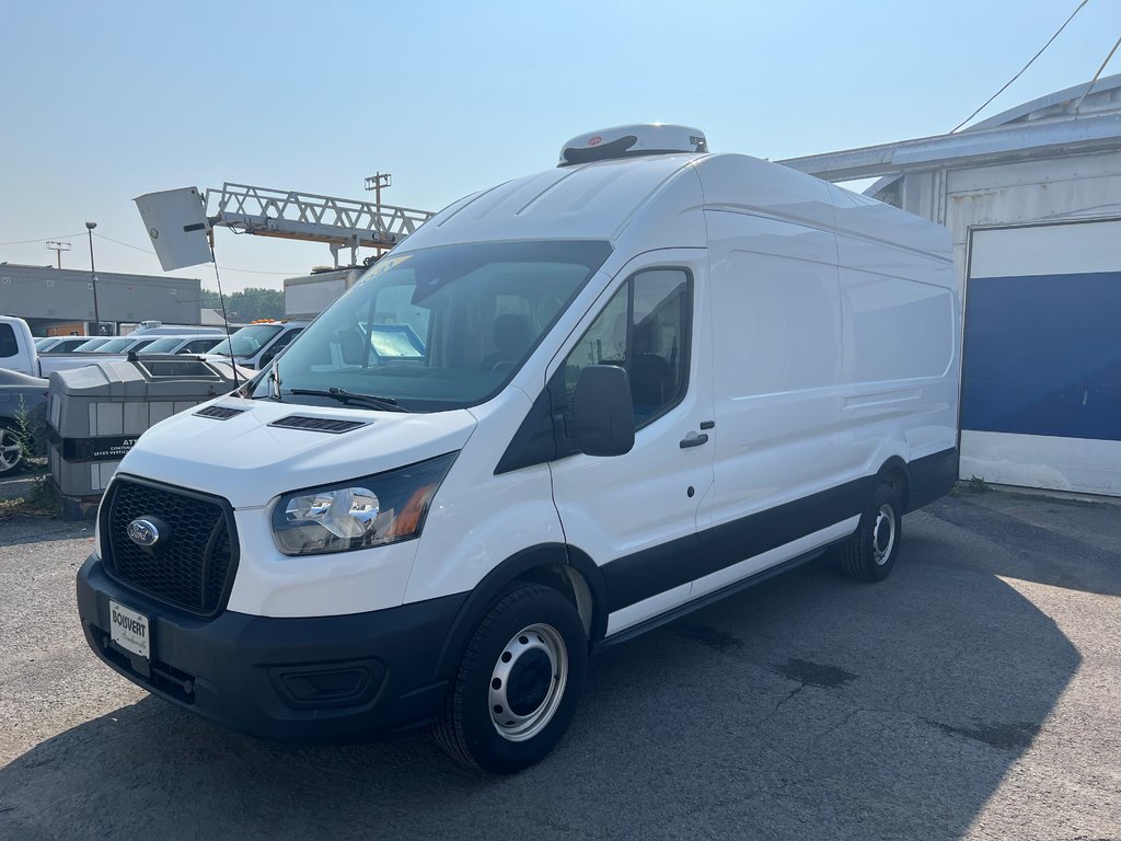 Ford Transit Cargo Van Transit R3X 250 Refer Zanotti 2021 à Boucherville, Québec - 1 - w1024h768px