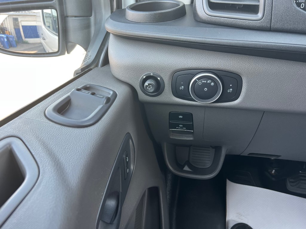 Ford Transit Cargo Van Transit R3X 250 Refer Zanotti 2021 à Boucherville, Québec - 16 - w1024h768px