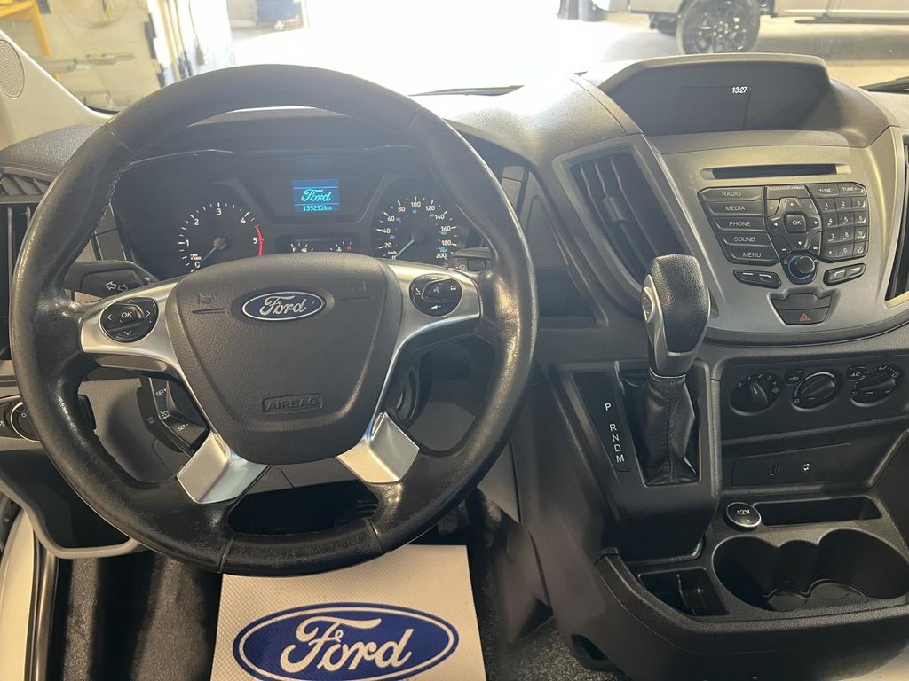 2016 Ford Transit Chassis Cab T-350 156 po PNBV de 9 950 lb RARJ in Boucherville, Quebec - 12 - w1024h768px