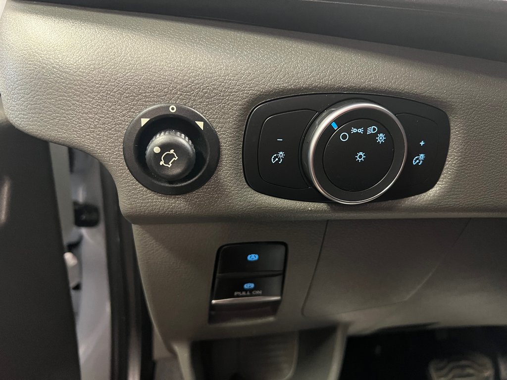 Ford Transit Cutaway 12 pieds Deck et rampe 2023 à Boucherville, Québec - 18 - w1024h768px