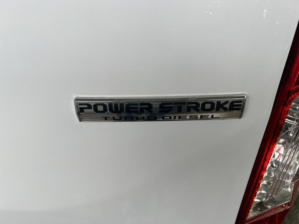 2016 Ford TRANSIT T-350 EL toit surélevé 148 po PNBV de 9 500 lb deu in Boucherville, Quebec - 8 - w1024h768px