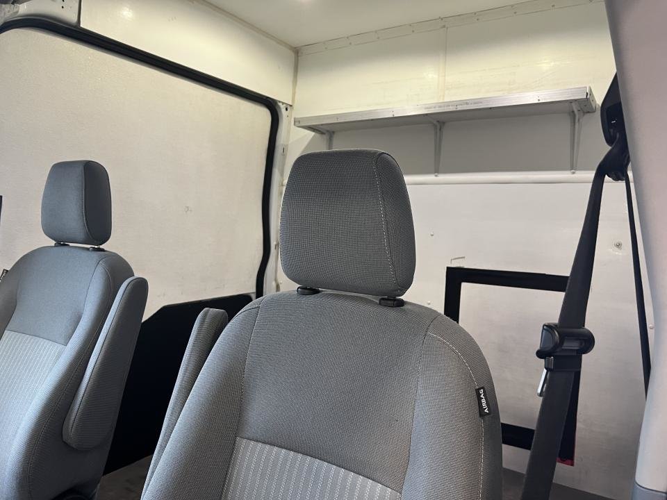 2016 Ford TRANSIT T-350 EL toit surélevé 148 po PNBV de 9 500 lb deu in Boucherville, Quebec - 13 - w1024h768px