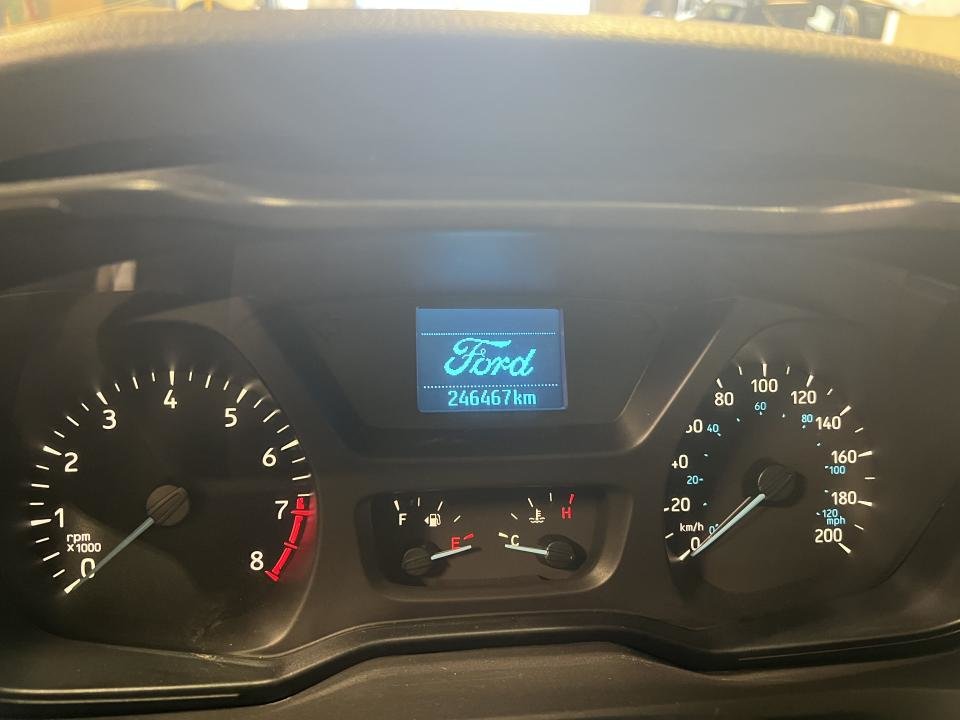 2016 Ford TRANSIT T-350 156 po PNBV de 9 950 lb RARJ in Boucherville, Quebec - 16 - w1024h768px