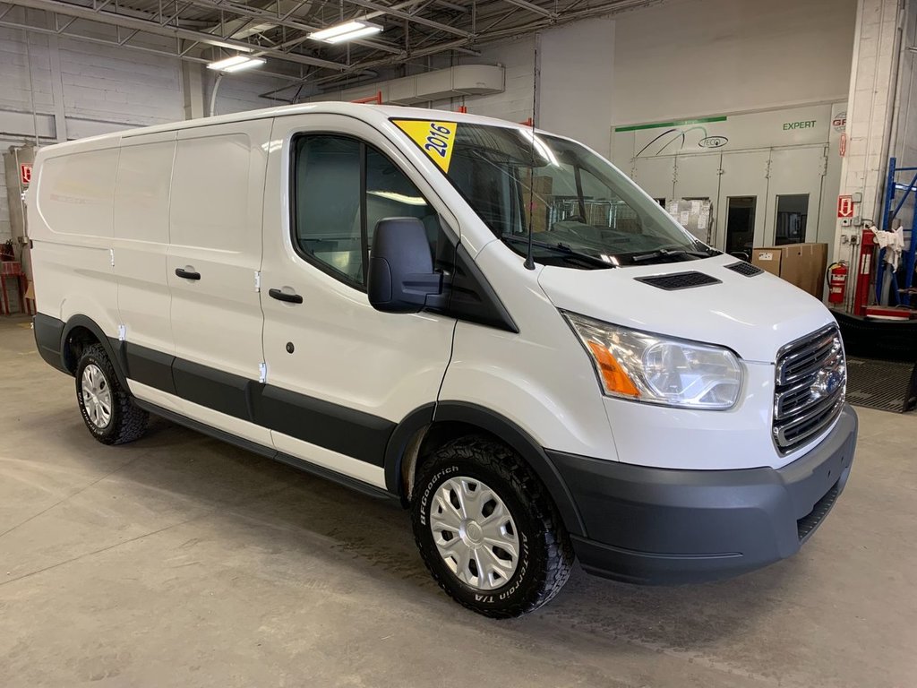 2016 Ford TRANSIT 150 E1z Cargo in Boucherville, Quebec - 4 - w1024h768px
