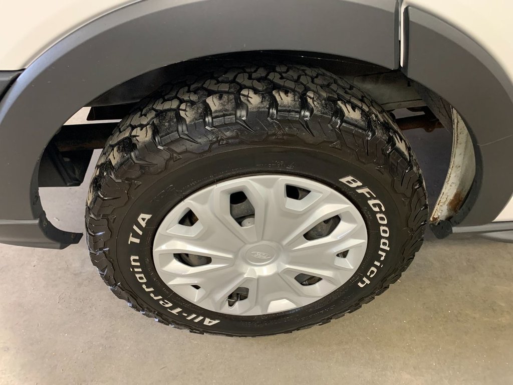 2016 Ford TRANSIT 150 E1z Cargo in Boucherville, Quebec - 11 - w1024h768px