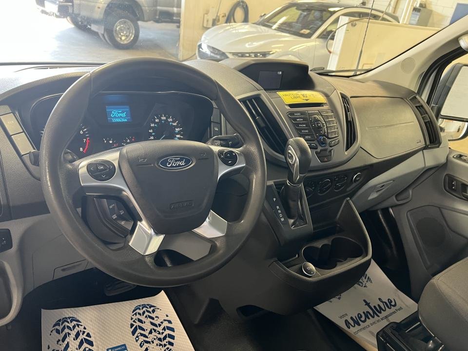 Ford TRANSIT T-350 EL toit surélevé 148 po PNBV de 9 500 lb por 2018 à Boucherville, Québec - 17 - w1024h768px