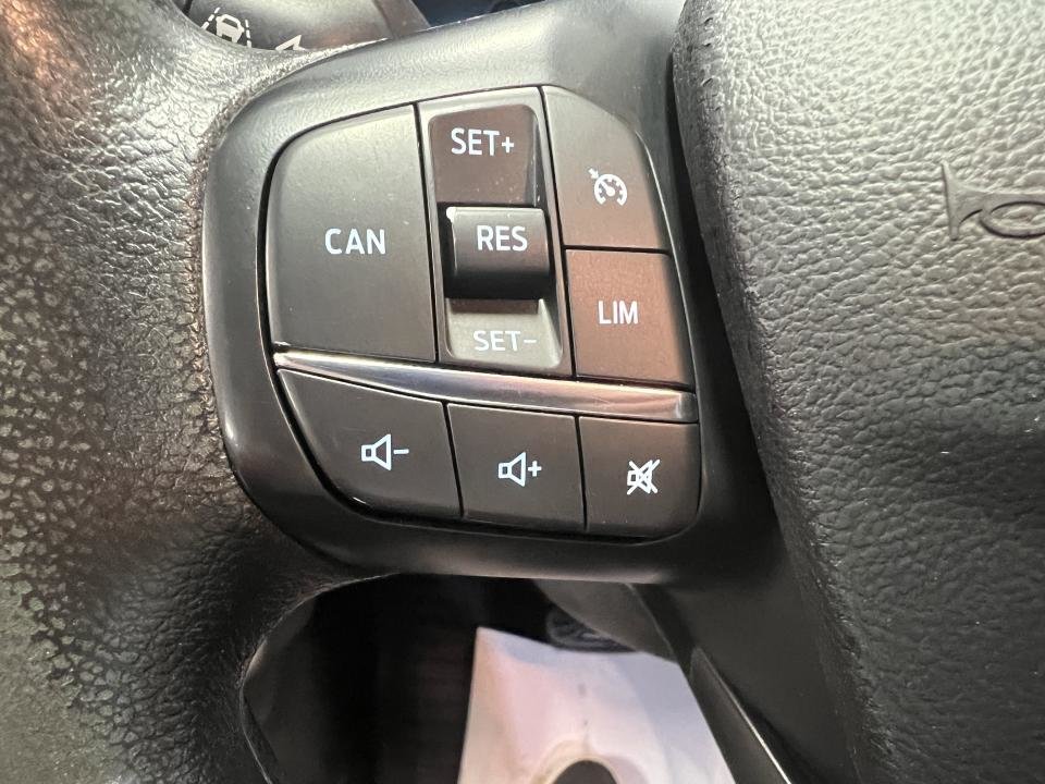 2020 Ford TRANSIT T-250 PA toit moyen 148 po PNBV de 9 070 lb in Boucherville, Quebec - 12 - w1024h768px