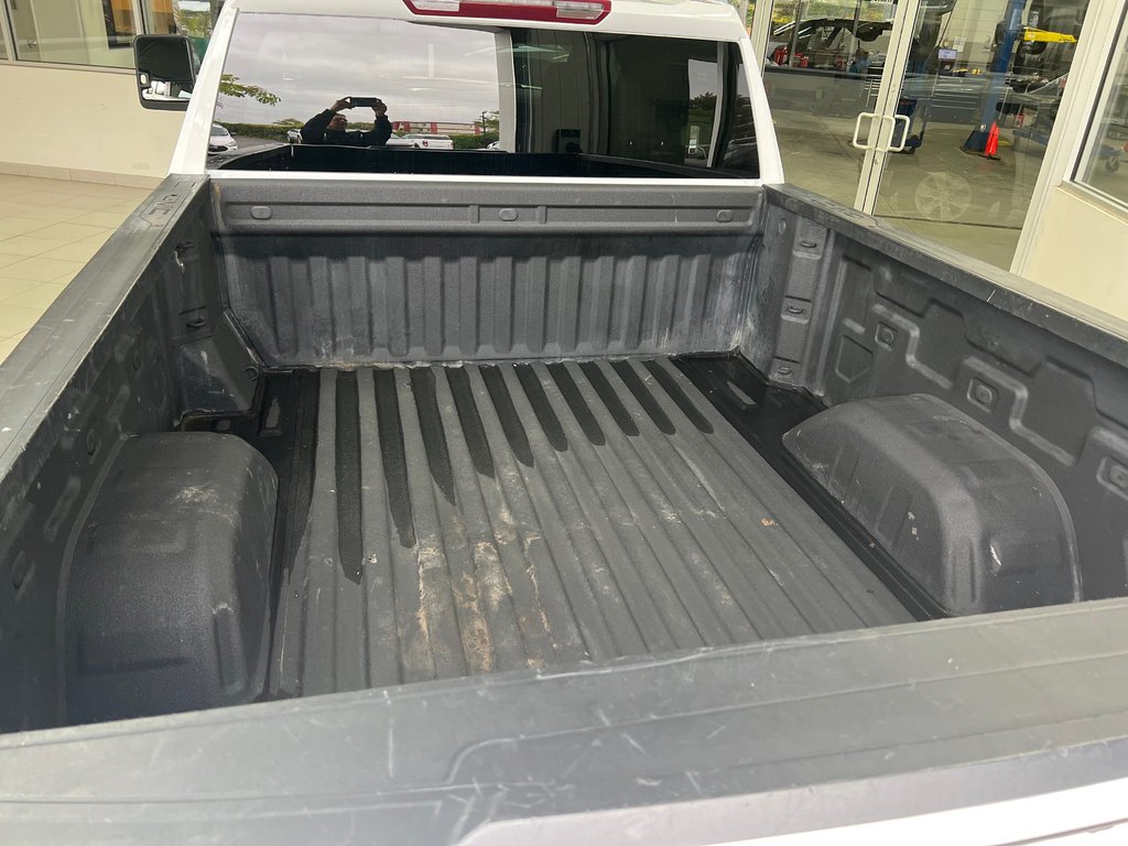 GMC Sierra 1500 Pro 2024 à Boucherville, Québec - 6 - w1024h768px