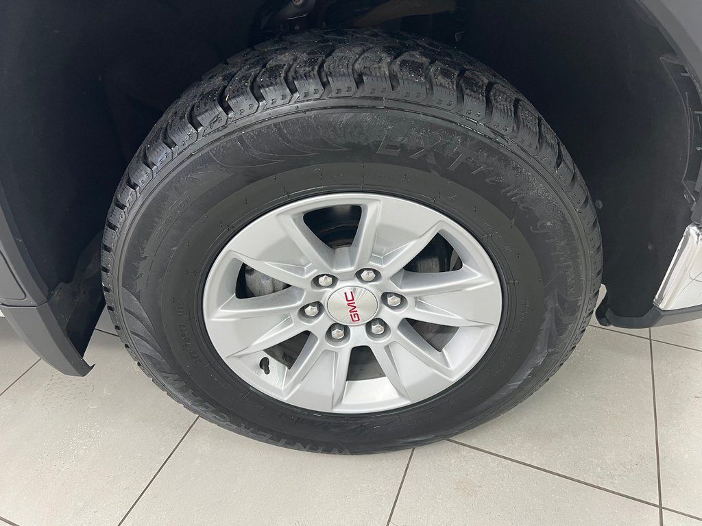 GMC Sierra 1500 Pro 2024 à Boucherville, Québec - 4 - w1024h768px