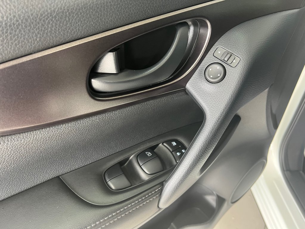 Nissan Qashqai S 2023 à Boucherville, Québec - 9 - w1024h768px